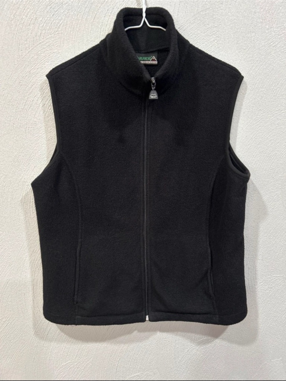 Y2K Women’s Black Avalanche Fleece Zip Up Vest Large